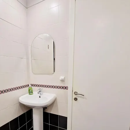 The Heart Of St Julians Appartement